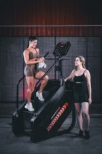 Simulador de Escada Profissional Power Rise 600 Red Line - Imagem 4